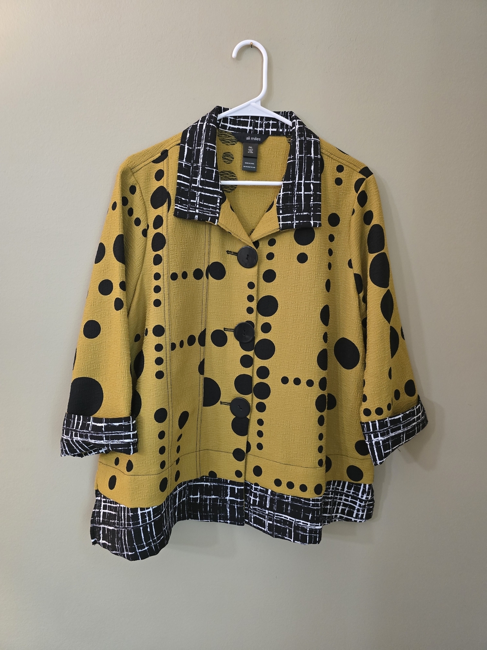Ali Miles Mustard Yellow Textured  Black Artsy Top Women Size PXL